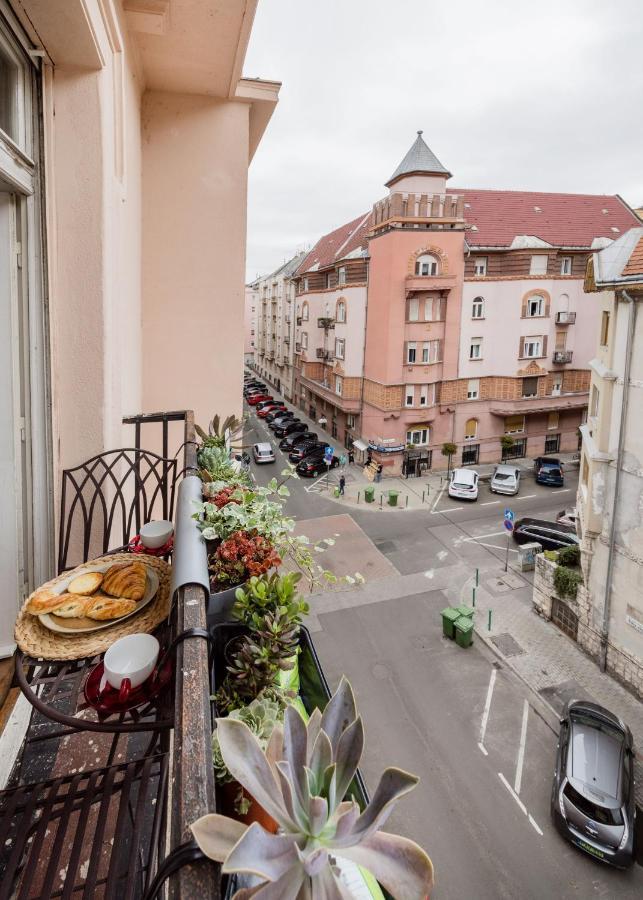 Modern Flat In Heritage District Near The City Center Budapest Esterno foto
